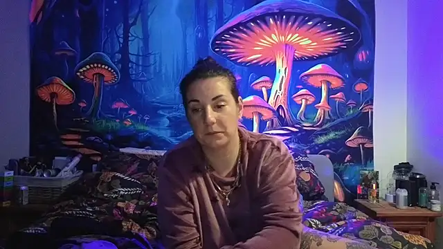 Snapshot of tattoomilf86 chatting on 01-28-25, 10:45 tattoomilf86 online show from 01-28-25, 10:45