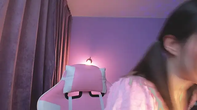 young belle  online show from 01-06-25, 07:31