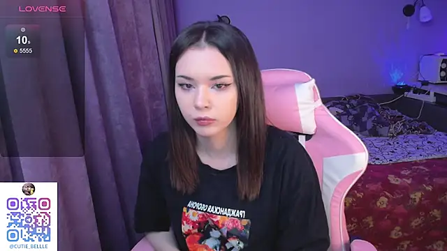 young belle  online show from 02-11-25, 08:58