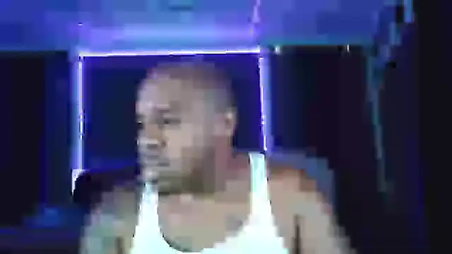 Snapshot of Dcrush17 chatting on 12-12-24, 05:48 Dcrush17 online show from 12-12-24, 05:48