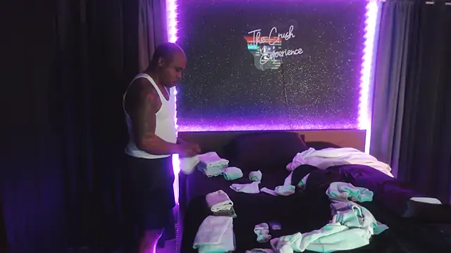 Snapshot of Dcrush17 chatting on 03-16-25, 05:03 Dcrush17 online show from 03-16-25, 05:03