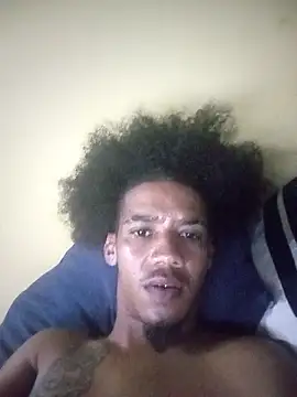 lionheart05 online show from 12-16-25, 05:07