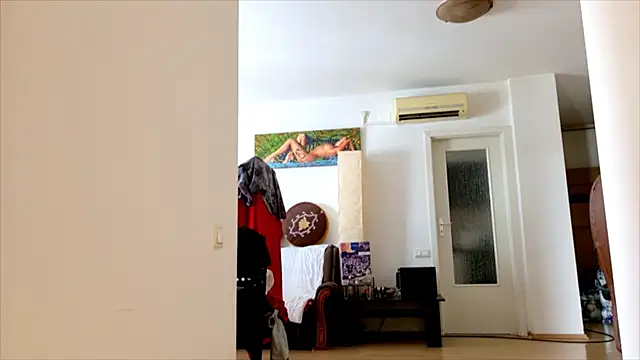 Snapshot of lindalovesexy chatting on 02-21-25, 10:39 lindalovesexy online show from 02-21-25, 10:39