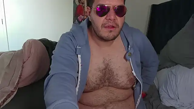 Snapshot of bearcloudcomputa chatting on 01-04-25, 09:52 bearcloudcomputa online show from 01-04-25, 09:52