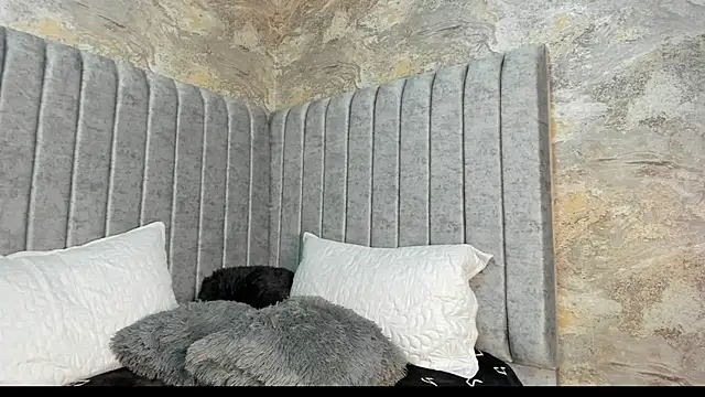 Snapshot of andy_0018 chatting on 03-05-25, 07:06 andy 0018 online show from 03-05-25, 07:06