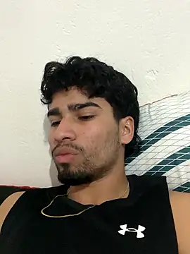 Snapshot of andy_0018 chatting on 01-13-26, 02:44 andy 0018 online show from 01-13-26, 02:44