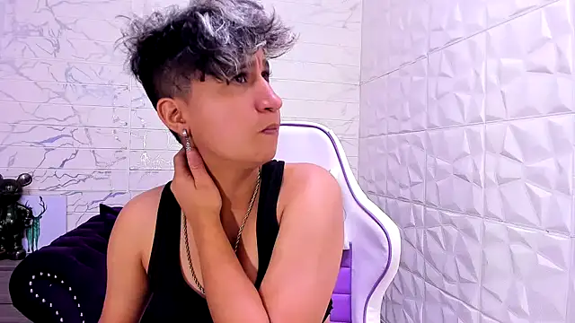 Im Milan Rs online show from 02-15-25, 12:15