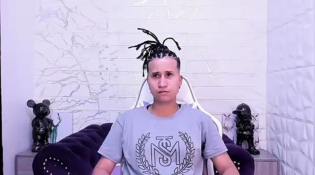 Im Milan Rs online show from 02-23-25, 12:08