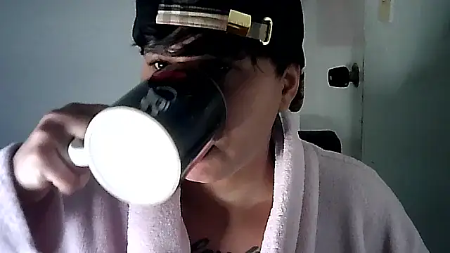 Im Milan Rs online show from 11-19-25, 01:05