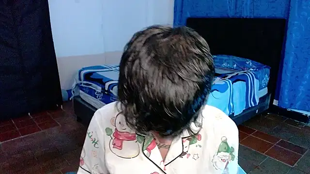 Im Milan Rs online show from 05-21-26, 01:12