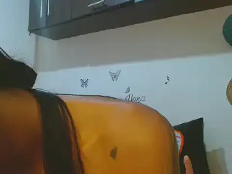 Snapshot of dulcelatina222 chatting on 12-27-24, 02:14 dulcelatina222 online show from 12-27-24, 02:14