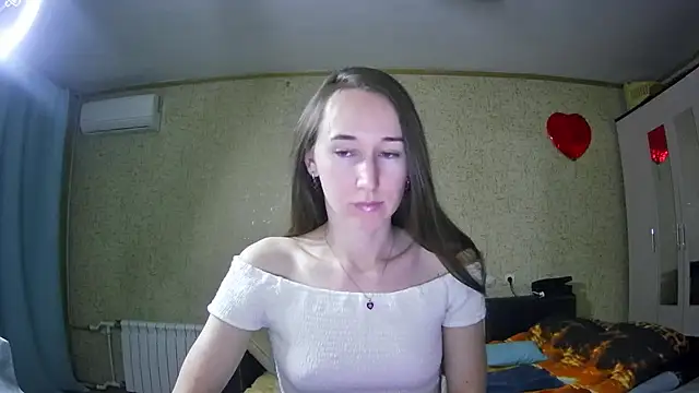 Snapshot of --Model--2 chatting on 12-09-24, 11:24 --Model--2 online show from 12-09-24, 11:24