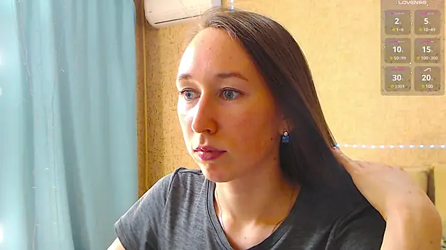 Snapshot of --Model--2 chatting on 03-22-25, 06:25 --Model--2 online show from 03-22-25, 06:25