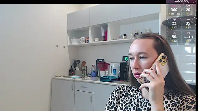 Snapshot of --Model--2 chatting on 09-25-25, 03:16 --Model--2 online show from 09-25-25, 03:16