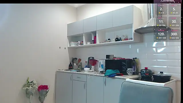 Snapshot of --Model--2 chatting on 09-26-25, 08:35 --Model--2 online show from 09-26-25, 08:35