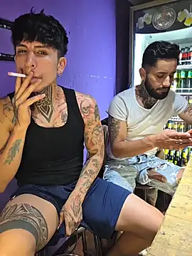 Snapshot of christangel_96_ chatting on 10-05-25, 01:48 christangel 96  online show from 10-05-25, 01:48