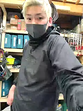 Snapshot of da--------i chatting on 02-11-25, 09:53 da--------i online show from 02-11-25, 09:53