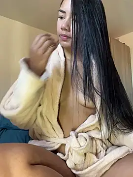 Snapshot of _Luana chatting on 12-09-24, 12:19  Luana online show from 12-09-24, 12:19