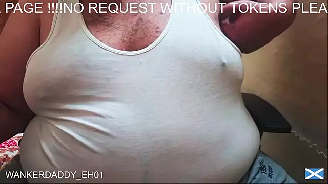 Snapshot of WANKERDADDY_EH01 chatting on 02-22-25, 05:02 WANKERDADDY EH01 online show from 02-22-25, 05:02