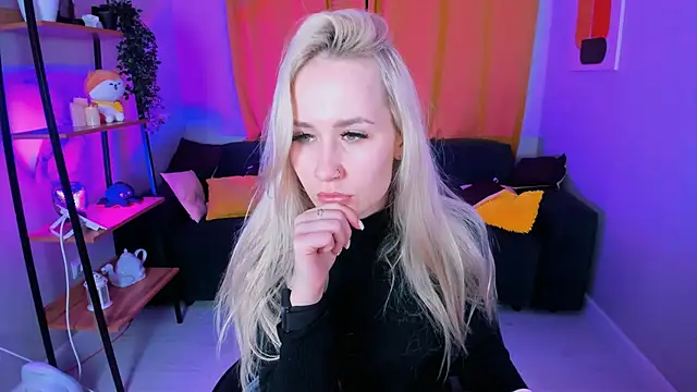 Bunny  of love online show from 12-14-24, 01:38