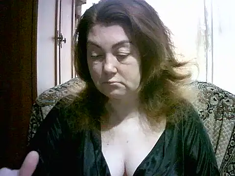 Madame-Butterfly online show from 09-19-25, 05:20