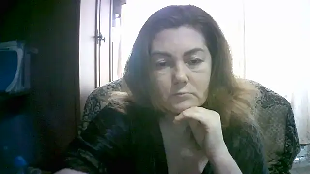 Madame-Butterfly online show from 10-19-25, 06:25