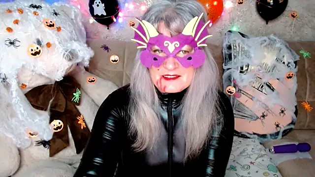 SiberiabBerry online show from 10-31-25, 03:02