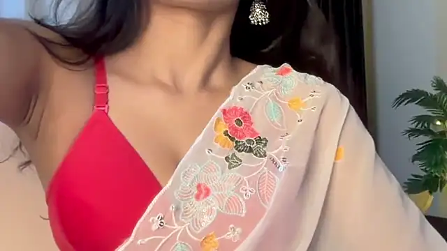 Snapshot of sexy_m23 chatting on 09-23-25, 08:01 sexy m23 online show from 09-23-25, 08:01