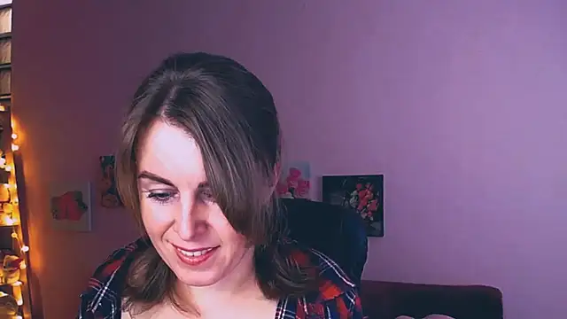 Hot Milady online show from 01-28-25, 07:32