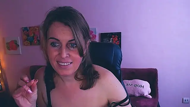 Hot Milady online show from 02-13-25, 11:17