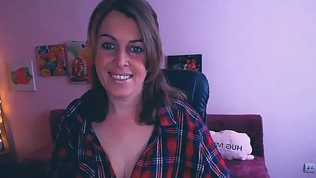 Hot Milady online show from 02-14-25, 07:59