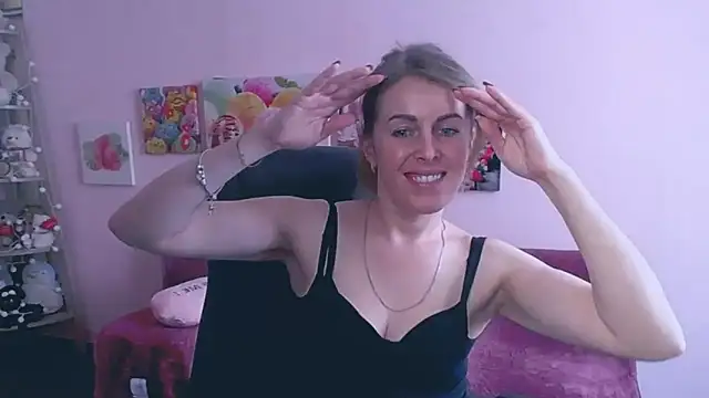 Hot Milady online show from 03-11-25, 11:23