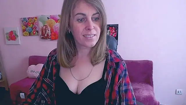 Hot Milady online show from 03-18-25, 08:03