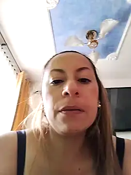 Snapshot of Katalina_S3xy chatting on 02-27-25, 07:58 Katalina S3xy online show from 02-27-25, 07:58