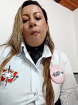 Snapshot of Katalina_S3xy chatting on 09-09-25, 12:37 Katalina S3xy online show from 09-09-25, 12:37
