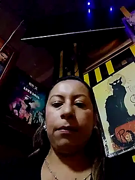 Snapshot of Katalina_S3xy chatting on 09-27-25, 12:48 Katalina S3xy online show from 09-27-25, 12:48