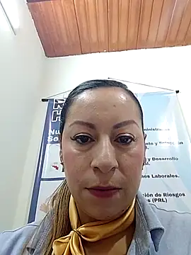 Snapshot of Katalina_S3xy chatting on 10-17-25, 12:52 Katalina S3xy online show from 10-17-25, 12:52