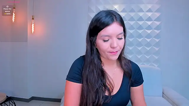 ValeriaRoldanX online show from 03-27-26, 10:37