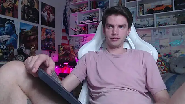 Mike Burn online show from 03-10-25, 05:18