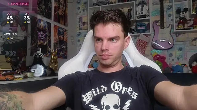 Mike Burn online show from 01-07-26, 03:14