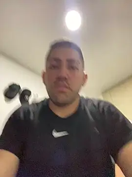 JuanZapata33 online show from 02-19-25, 02:55