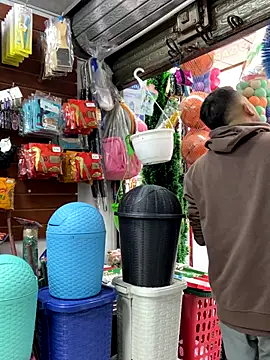 JuanZapata33 online show from 11-29-25, 08:56