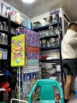 JuanZapata33 online show from 12-03-25, 09:57