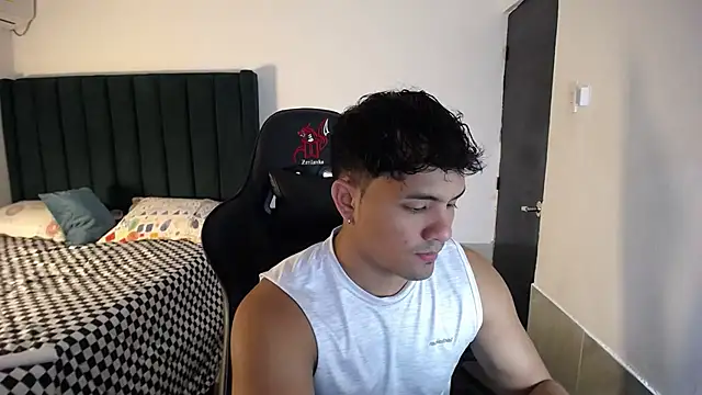 man dur07 online show from 10-18-25, 08:09