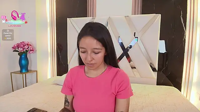 Valery wang online show from 03-01-25, 03:05