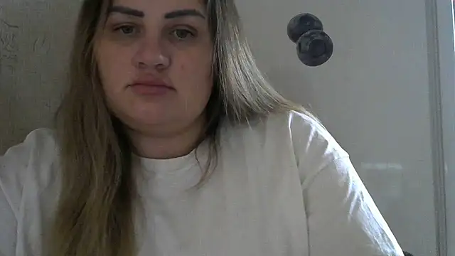 Snapshot of Honeydew-Waves chatting on 11-20-25, 06:46 Honeydew-Waves online show from 11-20-25, 06:46