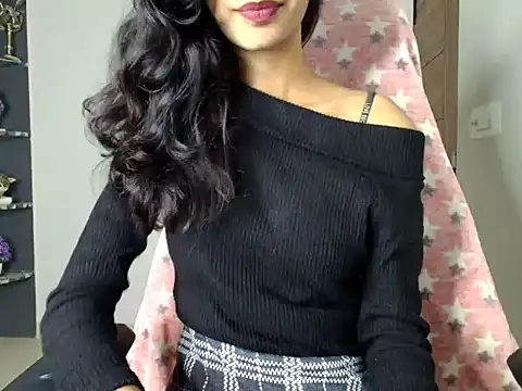 Snapshot of CUTE_princess_143 chatting on 01-10-25, 06:17 CUTE princess 143 online show from 01-10-25, 06:17