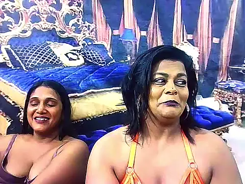 indianCherryPie online show from 11-17-25, 10:32