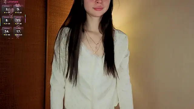 MaryJacksoon online show from 11-04-25, 07:18