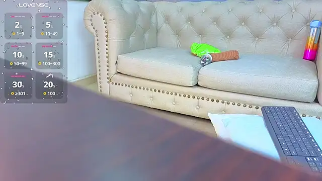 angelica dymond online show from 09-16-25, 12:17